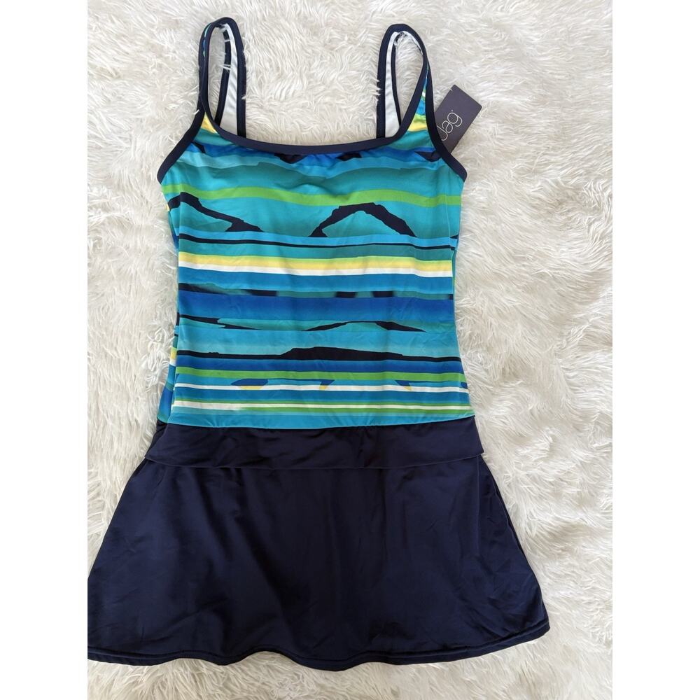 Jag Women’s S One Pc. Skirted Swimsuit. New W/tags. Fantastic Item